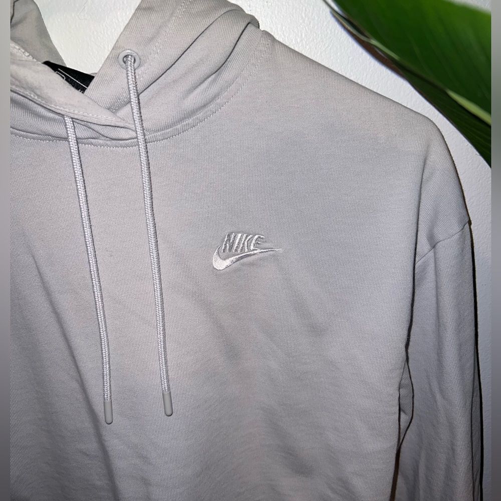 Nike XS cropped hoodie